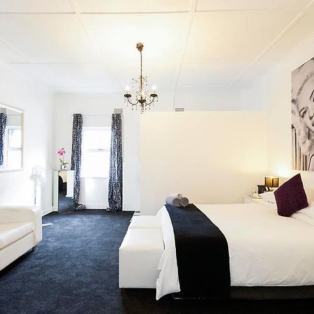 The Glam Guesthouse Кейптаун Екстериор снимка