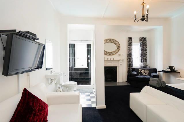 The Glam Guesthouse Кейптаун Екстериор снимка