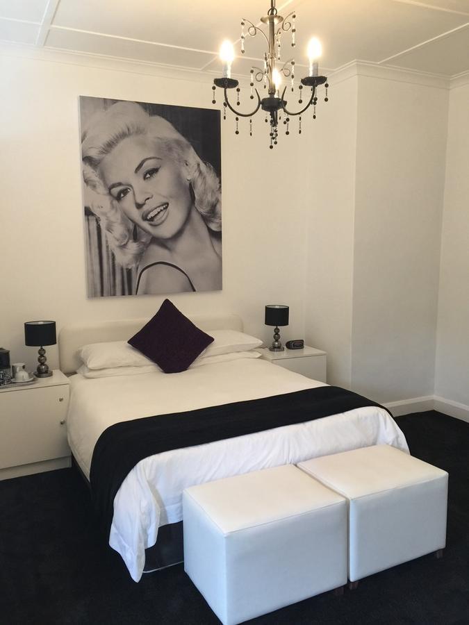 The Glam Guesthouse Кейптаун Екстериор снимка